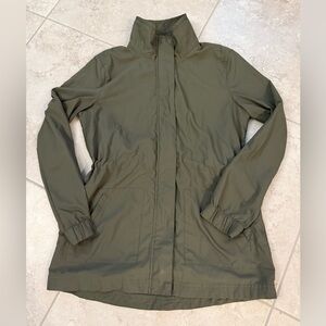 Old Navy Active Womens Size Small Windbreaker Jacket Conch Waist Green